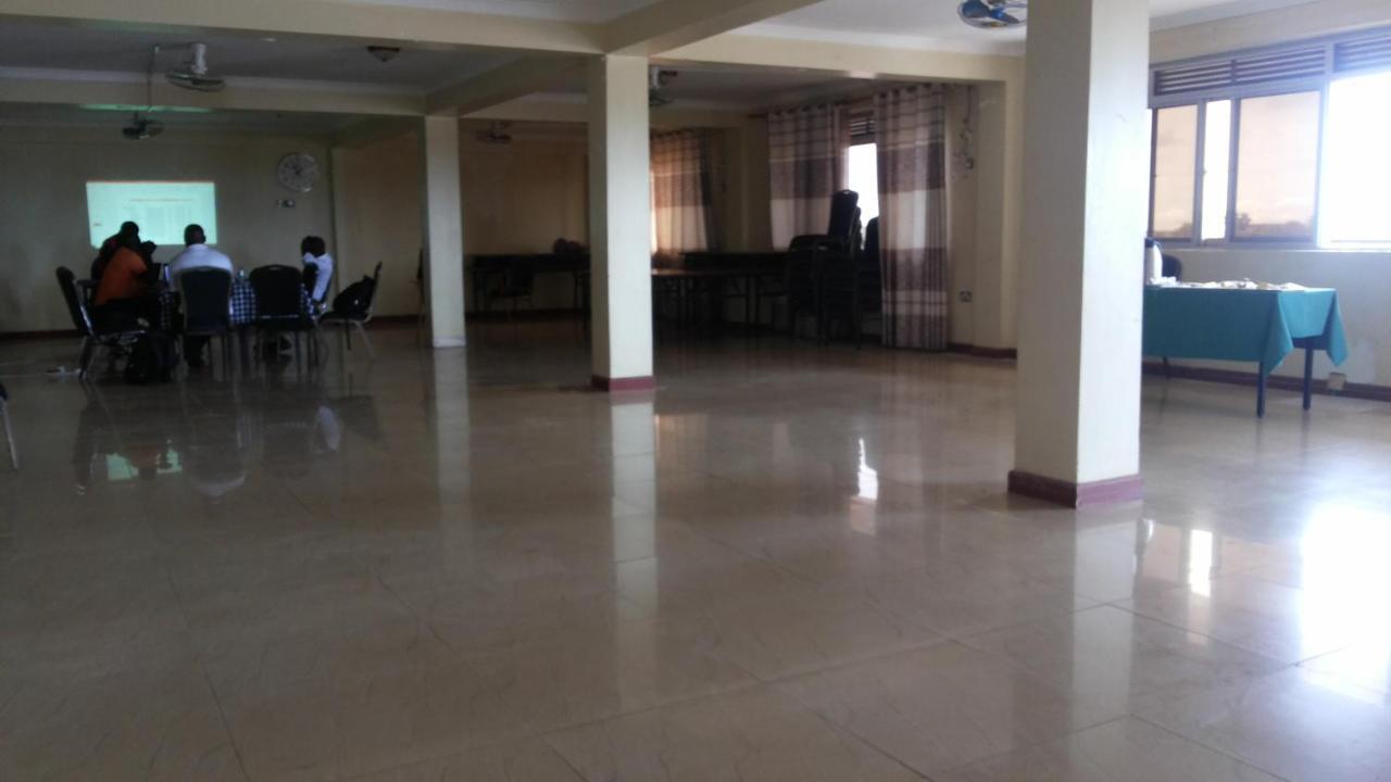 Hotel Good News Lira Exterior foto